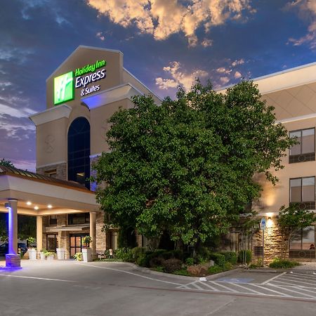 Holiday Inn Express Arlington Interstate 20 Parks Mall By Ihg Bagian luar foto