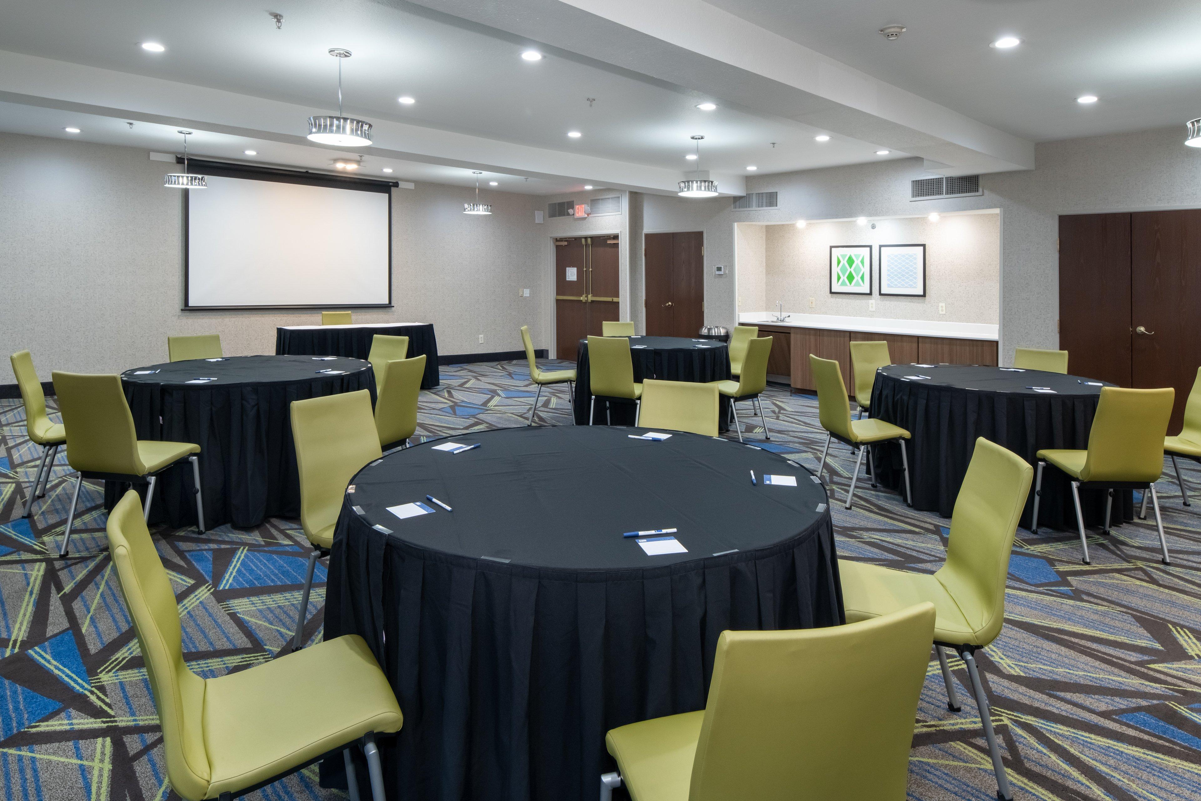 Holiday Inn Express Arlington Interstate 20 Parks Mall By Ihg Bagian luar foto