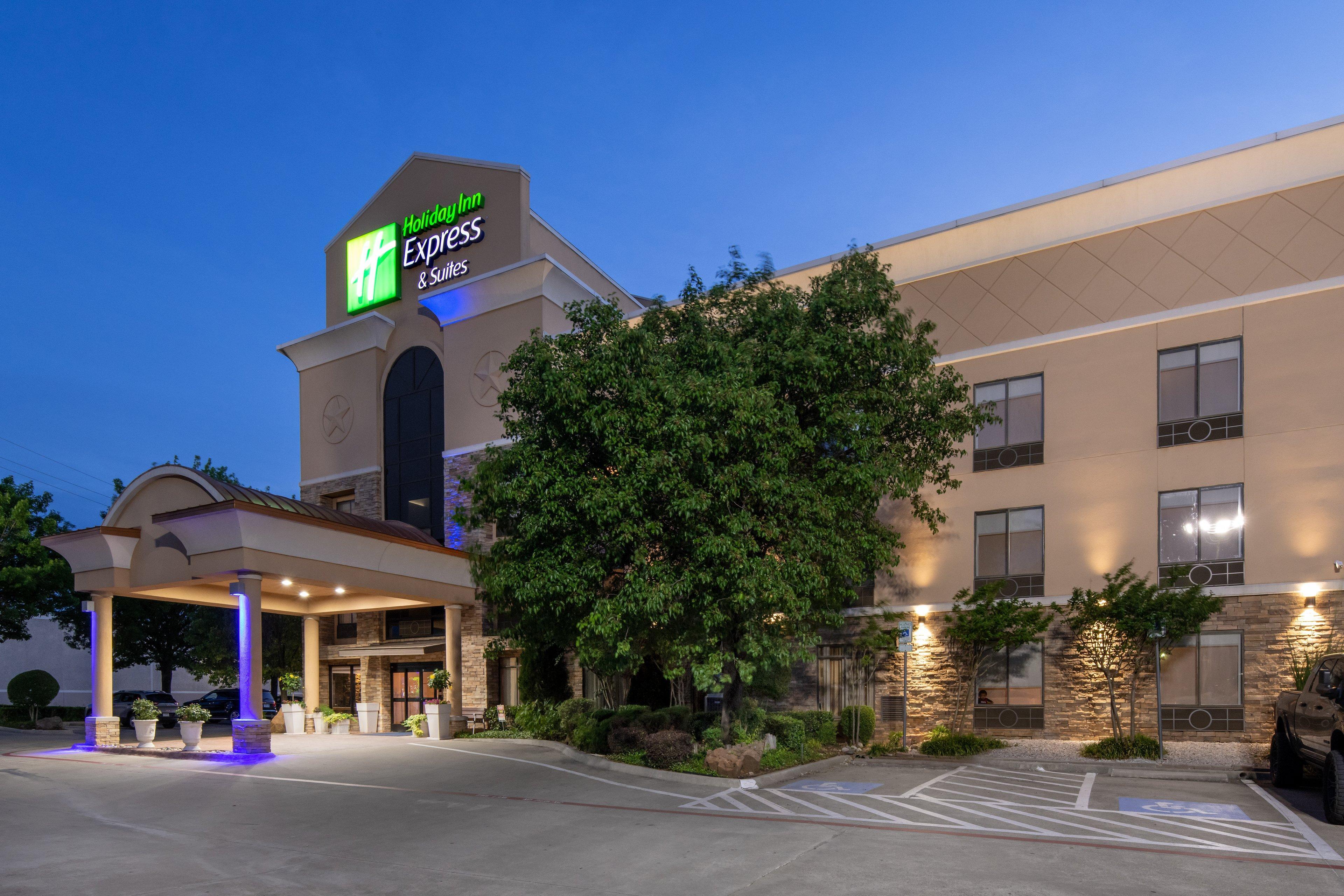 Holiday Inn Express Arlington Interstate 20 Parks Mall By Ihg Bagian luar foto