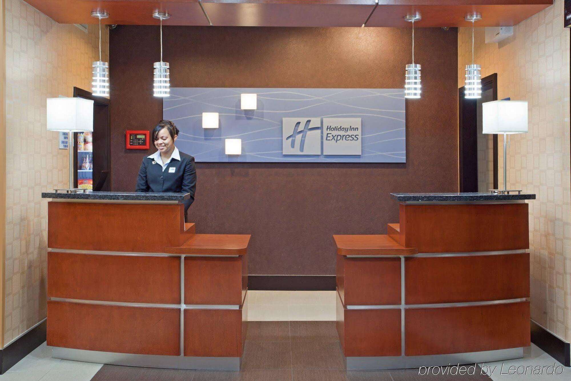 Holiday Inn Express Arlington Interstate 20 Parks Mall By Ihg Bagian luar foto